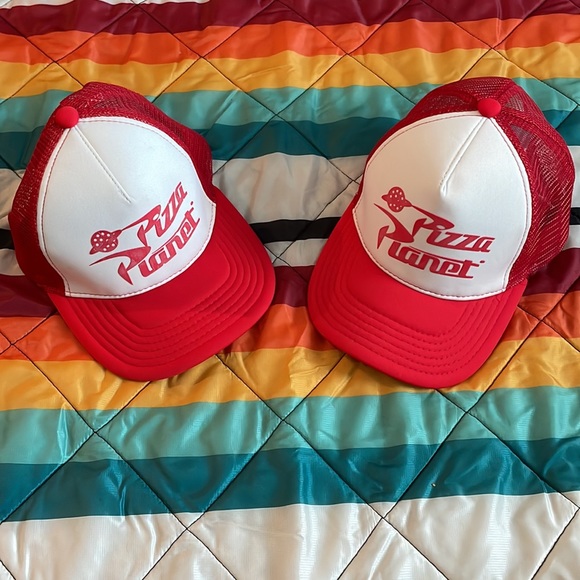 Pizza Planet matching Caps (unisex) - Picture 2 of 4